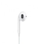 Apple EarPods with Lightning Connector - Image 3
