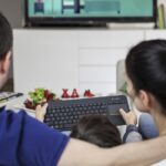 Logitech K400 Plus Wireless Touch Keyboard - Image 4
